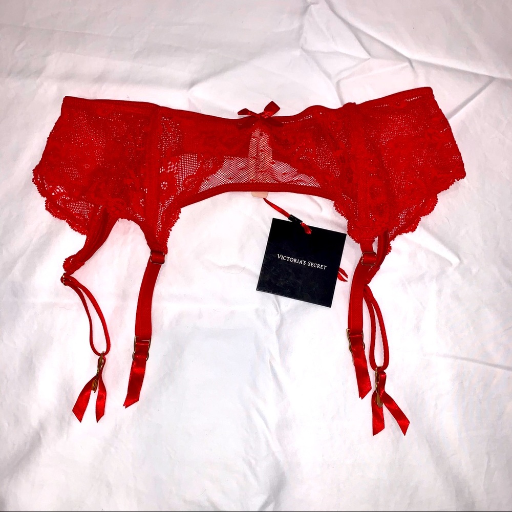 NEW Victoria’s Secret Garter Belt, Sexy Red Sz M/L